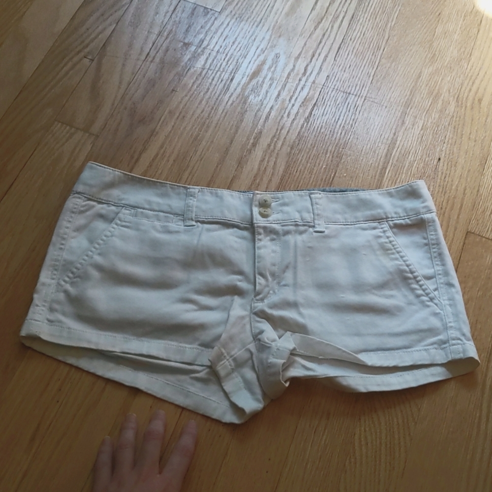 American eagle white stretch jean short